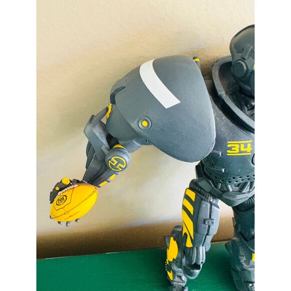 Fox Sports Robot Cleatus NFL Player #34 Action Figure 10” - Picture 4 of 6